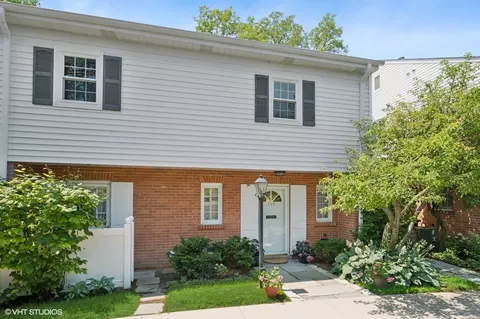 730 Oak St, Winnetka, IL 60093