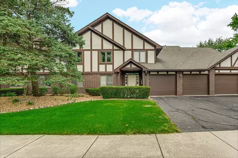 18020 66th Ct #2N, Tinley Park, IL 60477