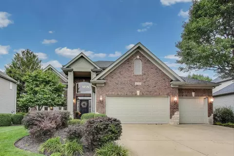 3735 Sunburst Ln, Naperville, IL 60564