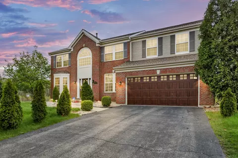 22600 W Reserve Cir, Plainfield, IL 60544