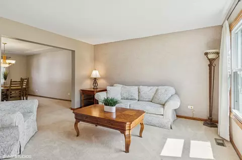 Living - 2020 Saint Andrews Dr, Plainfield, IL 60586 photo 1 of 3