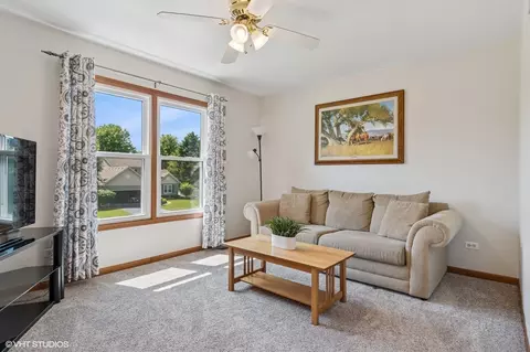 Other - 2020 Saint Andrews Dr, Plainfield, IL 60586 photo 6 of 11