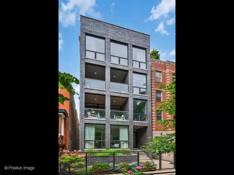 3508 N Reta Ave #201, Chicago, IL 60657
