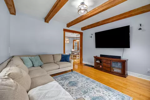 Living - 27 Center St, Algonquin, IL 60102 photo 2 of 2