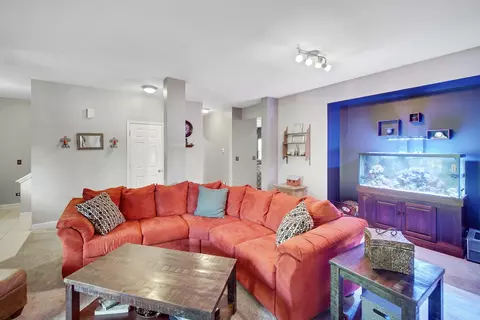 Living - 28749 W Pondview Dr, Lakemoor, IL 60051 photo 1 of 2