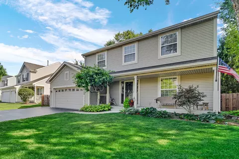 Exterior - 28749 W Pondview Dr, Lakemoor, IL 60051 photo 2 of 6