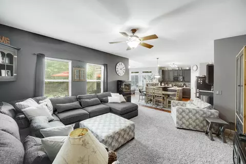 Other - 28749 W Pondview Dr, Lakemoor, IL 60051 photo 3 of 11