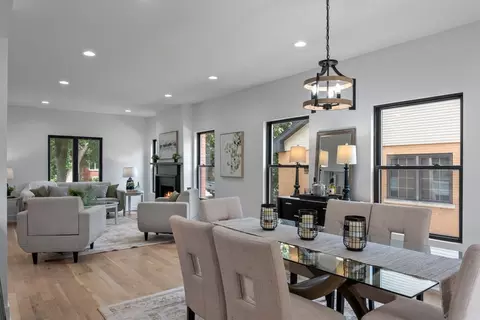 Dining - 2305 W 111th Pl, Chicago, IL 60643 photo 1 of 3