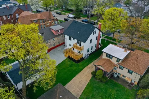 View/Area - 2305 W 111th Pl, Chicago, IL 60643 photo 1 of 2