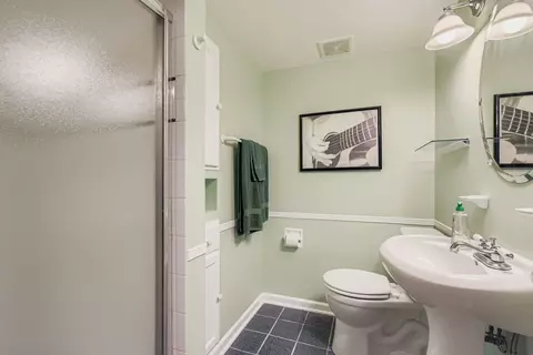 Bath - 9301 Birch Ave, Mokena, IL 60448 photo 5 of 5