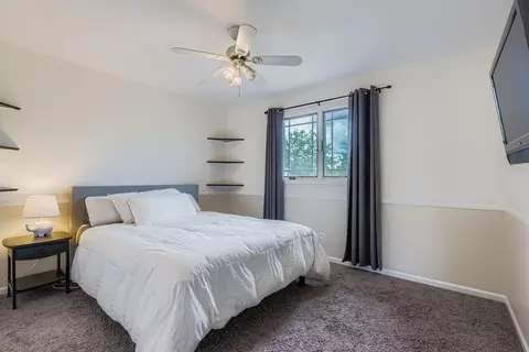 Bedroom - 9301 Birch Ave, Mokena, IL 60448 photo 4 of 5