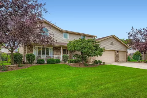 9301 Birch Ave, Mokena, IL 60448