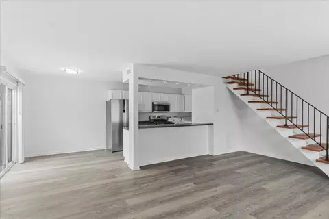 Living - 1581 Cornell Pl, Hoffman Estates, IL 60169 photo 2 of 6