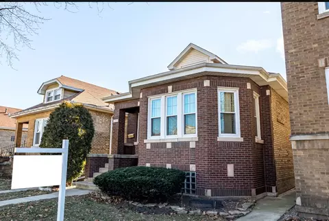 5353 W Fletcher St, Chicago, IL 60641