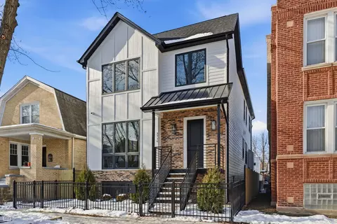 3716 N Richmond St, Chicago, IL 60618