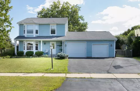 501 Windsor Ln, Island Lake, IL 60042