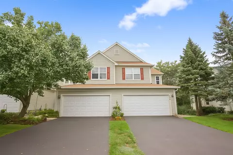 312 Grand Ridge Rd #312, Saint Charles, IL 60175