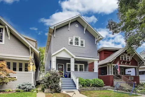 938 S Euclid Ave, Oak Park, IL 60304