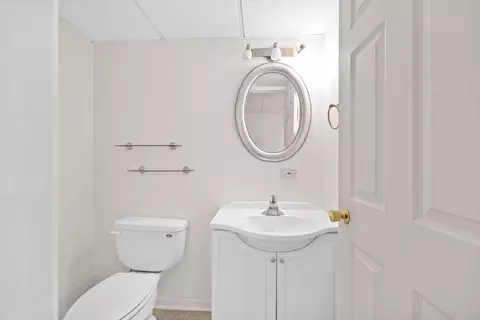 Bath - 16165 S Arbor Dr, Plainfield, IL 60586 photo 5 of 5