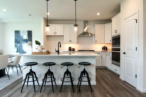 Kitchen - 2244 Quartet Rd, Naperville, IL 60564 photo 3 of 4