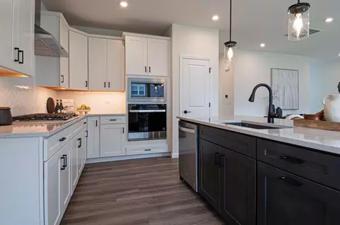 Kitchen - 2244 Quartet Rd, Naperville, IL 60564 photo 4 of 4