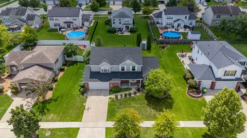 16263 Celtic Cir, Manhattan, IL 60442