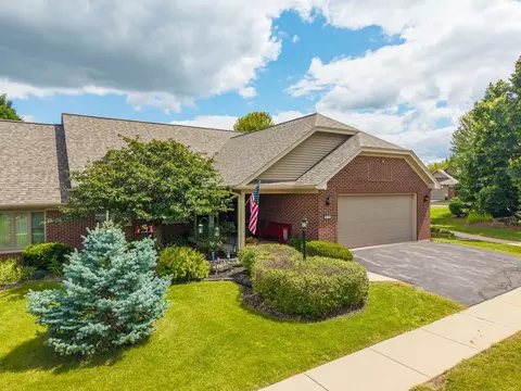 841 Serene Trl, Woodstock, IL 60098