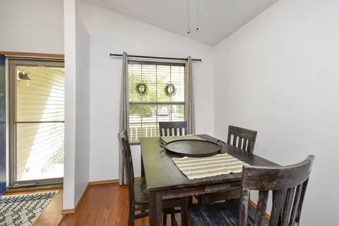 Dining - 19 Andy Ct, Bloomington, IL 61704 photo 3 of 4