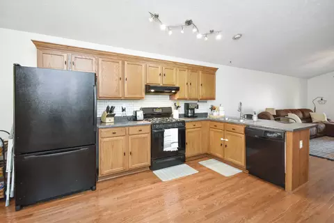 Kitchen - 19 Andy Ct, Bloomington, IL 61704 photo 1 of 3