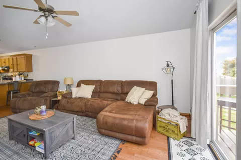 Living - 19 Andy Ct, Bloomington, IL 61704 photo 1 of 4
