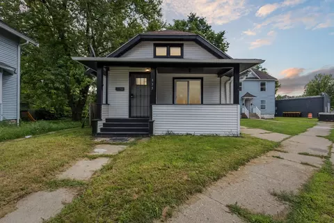 933 Ridge Ave, Rockford, IL 61103