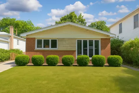 5008 Culver St, Skokie, IL 60077