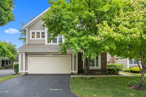 2023 N Stanton Ct, Arlington Heights, IL 60004