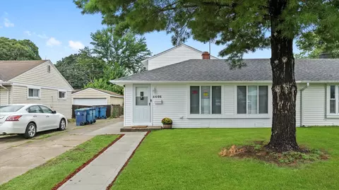4608 W 90th Pl, Hometown, IL 60456