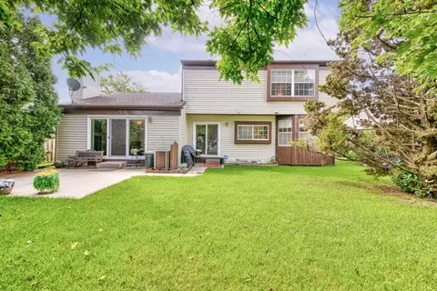 688 Equestrian Dr, Wheeling, IL 60090 photo 25