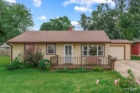 316 W 5th St, Sandwich, IL 60548