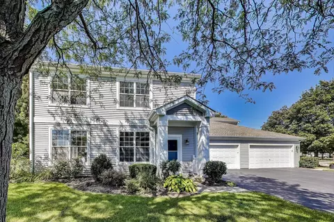 383 Cascade Ln, Oswego, IL 60543
