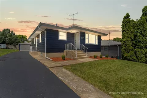 223 S Margaret St, Joliet, IL 60436