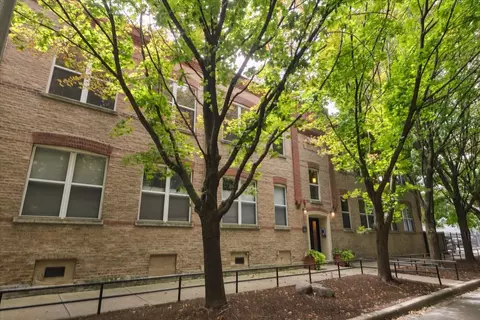 2021 W Willow St #106, Chicago, IL 60647