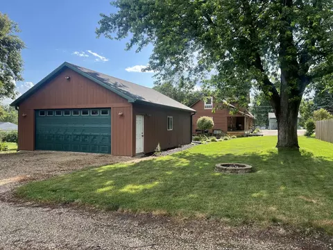 Exterior - 402 S Paddock Ave, Ashton, IL 61006 photo 5 of 5