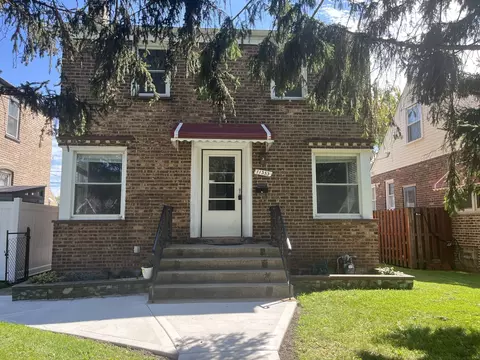 11353 S Ewing Ave, Chicago, IL 60617