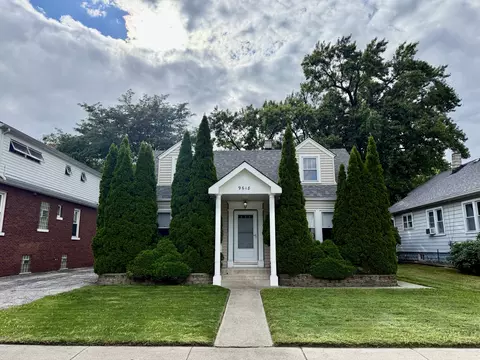 9618 S 51st Ave, Oak Lawn, IL 60453