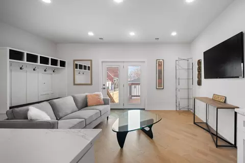 Other - 6530 S Champlain Ave, Chicago, IL 60637 photo 3 of 8