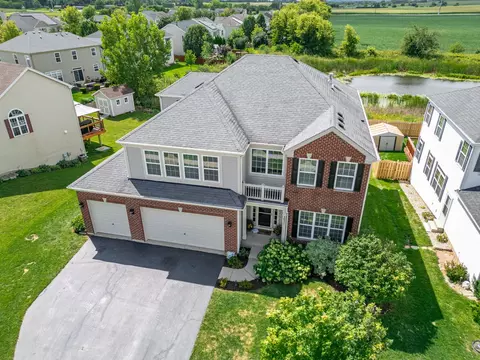 3021 Braeburn Way, Woodstock, IL 60098