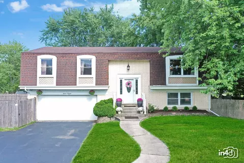 1113 N Smith St, Palatine, IL 60067