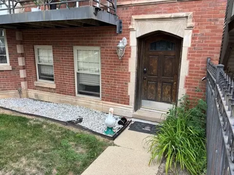 4155 N Bernard St #G, Chicago, IL 60618