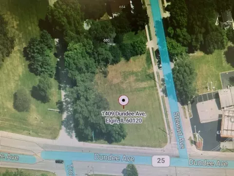 1409 Dundee Ave, Elgin, IL 60120 photo 2