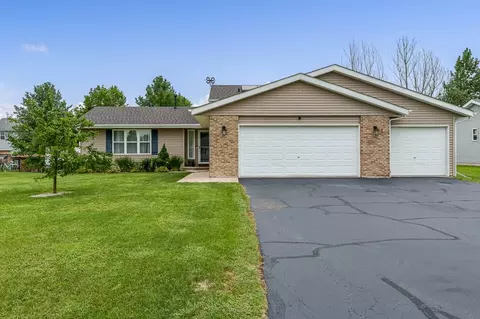 10971 Borage Trl, Roscoe, IL 61073