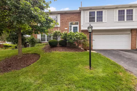 9702 Chelsea Pl, Mokena, IL 60448