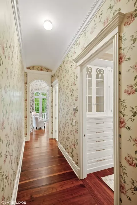 Entry Way - 78 Wagner Rd, Northfield, IL 60093 photo 3 of 6